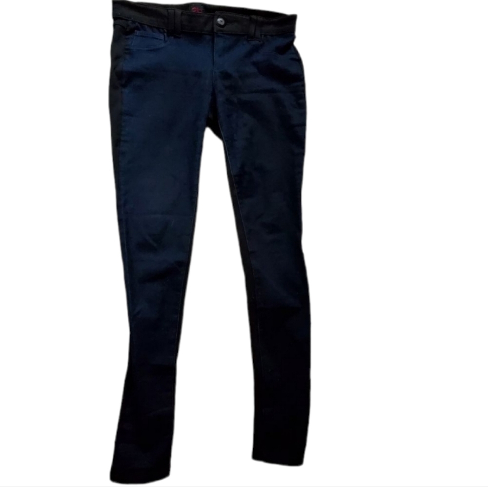 2B BEBE skinny jeans 28